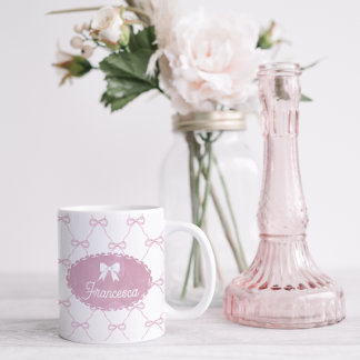 Hübscher rosa Bow Grandmillennial Style Kaffeetasse