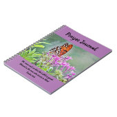 Hübscher Schmetterling auf Purple Flowers Praetjou Notizblock (Linke Seite)