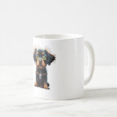 Hübscher Schwarzer Hund mit grünem Eier Klassische Kaffeetasse (VorderseiteRechts)