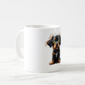Hübscher Schwarzer Hund mit grünem Eier Klassische Kaffeetasse (Vorderseite Links)
