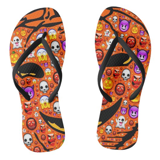 Hübscher und Beängstigender Halloween-Kürbis mit E Badesandalen (Fußbett)