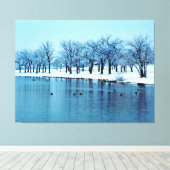 Hübscher Winterteich überzogene Canvas Leinwanddruck (Insitu (Holzboden))