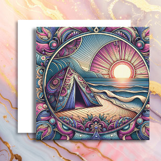 Hübscher Zelt und Sonnenaufgang auf dem Camping Karte