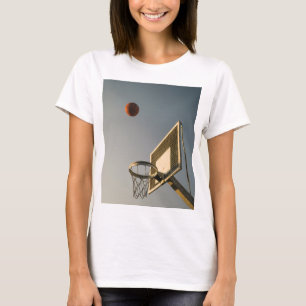 Hübsches Basketballgeschenk T-Shirt