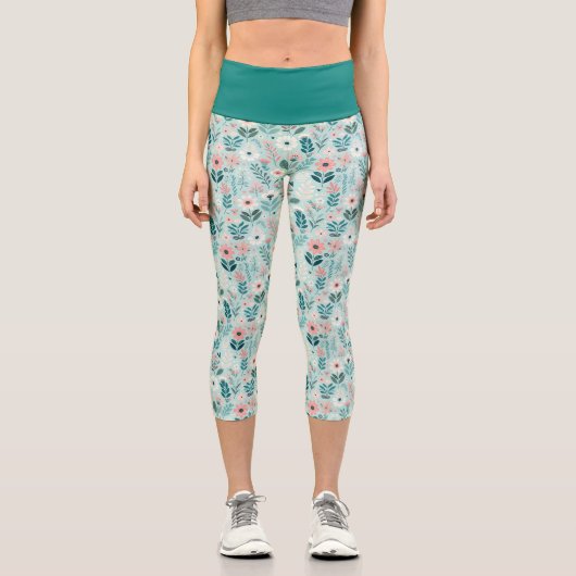 Hübsches Blau und rosa Pastellfarben Blume Capri Leggings (Vorderseite)