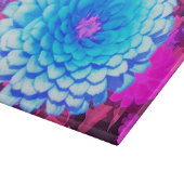 Hübsches blaues Zinnia im Lila Sommergarten Schneidebrett (Ecke)