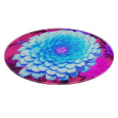 Hübsches blaues Zinnia im Lila Sommergarten Schneidebrett (Ecke)