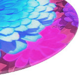 Hübsches blaues Zinnia im Lila Sommergarten Schneidebrett (Ecke)