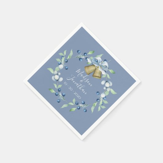 Hübsches Blue Wreath Script Elegante Custom Weddin Serviette (Ecke)