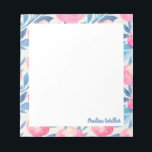 Hübsches Blumenmuster Farbe Rosa Blauer Name Notizblock<br><div class="desc">Ein hübsches Blumenmuster aus niedlichen Blume,  die mit Aquarellen in Blau- und Rosatönen gestrichen wurden,  personalisiert mit Ihrem Namen. Bitte kontaktieren Sie mich bei Fragen oder Wünschen.</div>