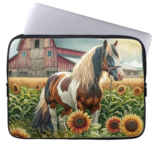 Hübsches Braun- und Weißpferd auf rustikalem Bauer Laptopschutzhülle (Vorderseite)