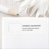 Hübsches braunes Pferd im Gras (Insitu)