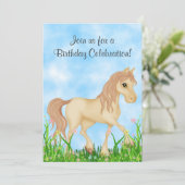 Hübsches Cremepferd und Blume Geburtstag Einladung (Stehend Vorderseite)