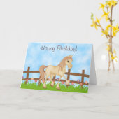 Hübsches Cremepferd und Blume zum Geburtstag Karte (Gelbe Blume)