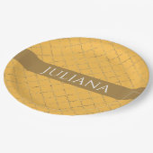 Hübsches Daffodidgold Quatrefolie Personalisiert Pappteller (Schrägansicht)