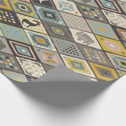 Hübsches ethnisches Muster Geschenkpapier (Ecke)