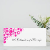 Hübsches Florals Magenta Hochzeitsprogramm Programm (Stehend Vorderseite)