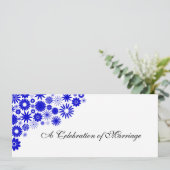 Hübsches Florals Royal Blue Wedding Programm (Stehend Vorderseite)