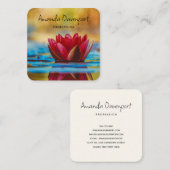 Hübsches Foto einer Lotus-Blume in einem Teich Quadratische Visitenkarte (Vorne/Hinten)
