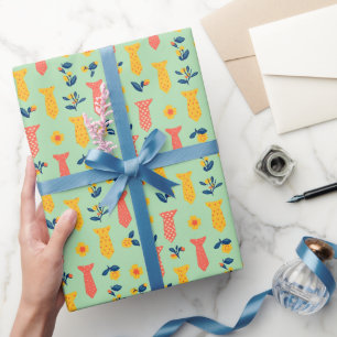 Hübsches Frühlingsblumen- und Krawattenmuster Geschenkpapier
