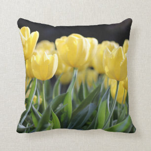Hübsches gelbes Tulpenkissen Kissen
