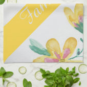 Hübsches Handtuch mit Blumenwolle (Gefaltet)