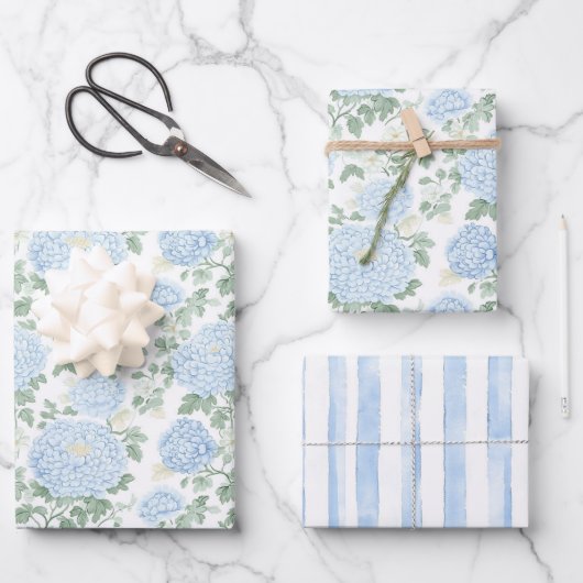 Hübsches Hellblau-Weiß-Blumen-Brautparty Geschenkpapier Set (Vorderseite)