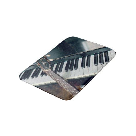 Hübsches Klavierdesign Badematte (Schrägansicht)