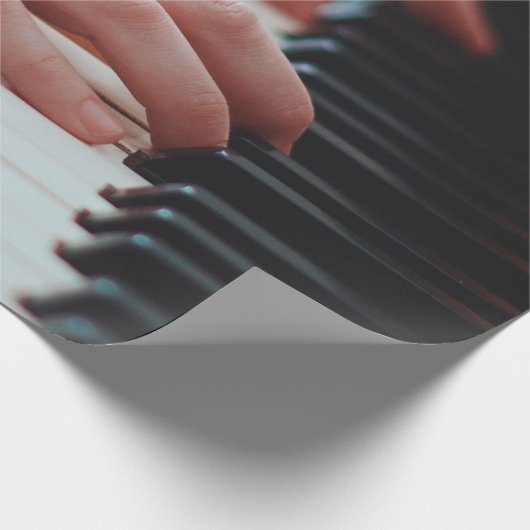 Hübsches Klavierdesign Geschenkpapier (Ecke)