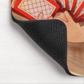 hübsches kleines Mädchen, das Karten spielt Mousepad (Ecke)