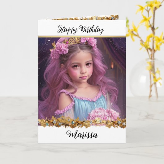 Hübsches kleines Mädchen mit rosa Rosen in ihrer H Karte (Gelbe Blume)