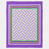 Hübsches Lila, grünes und goldenes Basketwegemuste Fleecedecke (Vorderseite)