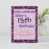 Hübsches Lila Mosaikfliesen-Girly-Muster Einladung (Stehend Vorderseite)