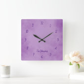 Hübsches Lila und klassisches Quadratische Wanduhr (Zuhause)