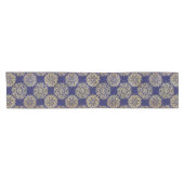 Hübsches Navy Blue and Gold Kaleidoskop-Muster Kurzer Tischläufer (Horizontal)