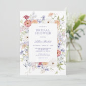 Hübsches Pastell-Frühlingsflorale Brautparty Einladung (Stehend Vorderseite)