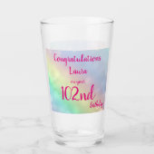 Hübsches personalisiertes Glück 102. Geburtstag Glas (Vorderseite)