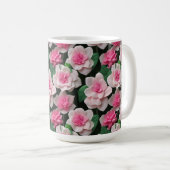 Hübsches rosa Blumenmuster Kaffeetasse (VorderseiteRechts)