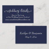 Hübsches Script Navy Blue Wedding Website Details Begleitkarte (Vorne/Hinten)