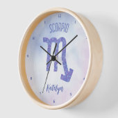 Hübsches Skorpio Astrologie Signieren Personalisie Uhr (Winkel)