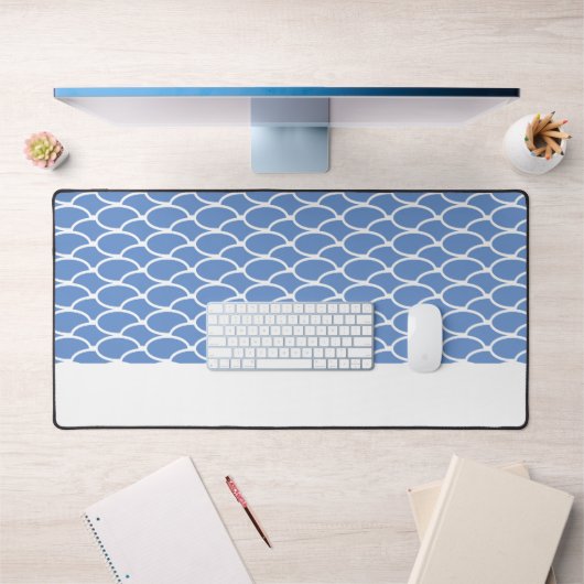 Hübsches Summer Blue Overlapping Ocean Waves Muste Schreibtischunterlage (Büro 1)