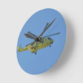 Hubschrauber zu den Inseln von Scilly Runde Wanduhr (Winkel)