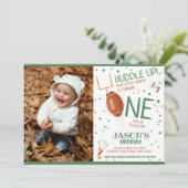 Huddle Up Football Green Foto 1. Geburtstag Einladung (Stehend Vorderseite)