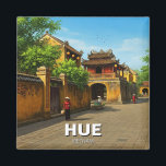 Hue Imperial City Vietnam Travel Magnet<br><div class="desc">Von 1802 bis 1945 ist HuŌ, Vietnam, eine Stadt mit einer reichen Geschichte und Kultur, bekannt als ehemalige kaiserliche Hauptstadt der Nguyan-Dynastie. Das Hotel befindet sich im Zentrum Vietnams am Parfüm und ist Zuhause zum Imperial City, einem riesigen, von Mauern umgebenen Komplex, in dem einst Kaiser, königliche Höfe und Paläste...</div>