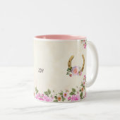 Hufeisen mit Blume auf Beige Zweifarbige Tasse (VorderseiteRechts)