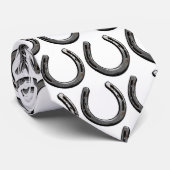 Hufeisen mit einem kleinen Rost Krawatte (Gerollt)