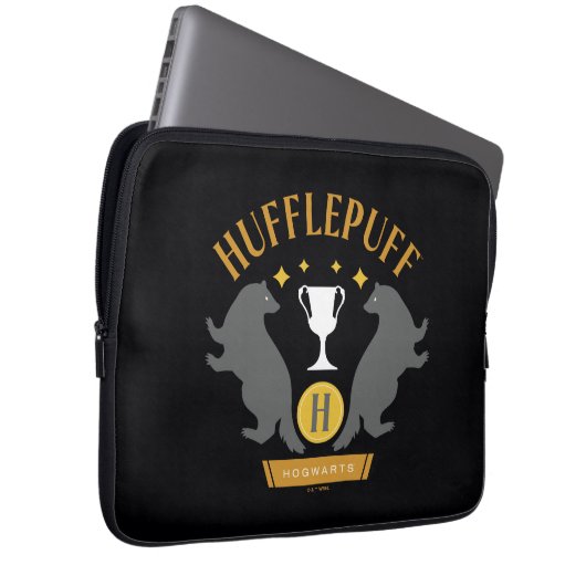 HUFFLEPUFF™ Badger und Cup House Pride Grafik Laptopschutzhülle (Vorne Rechts)