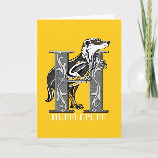 HUFFLEPUFF™ Crosshatched Emblem Karte (Vorderseite)
