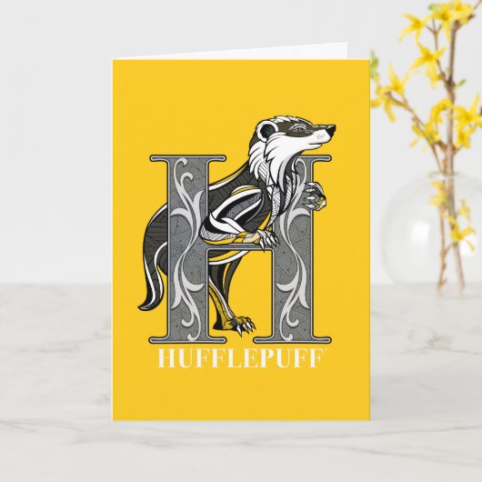 HUFFLEPUFF™ Crosshatched Emblem Karte (Gelbe Blume)