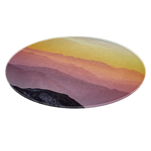 Hügel Landschaft Regenbogenfarben Schneidebrett (Ecke)